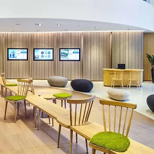 Novotel Century **** Гонконг