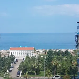 на химшиашвили 11а , Батуми Грузия
